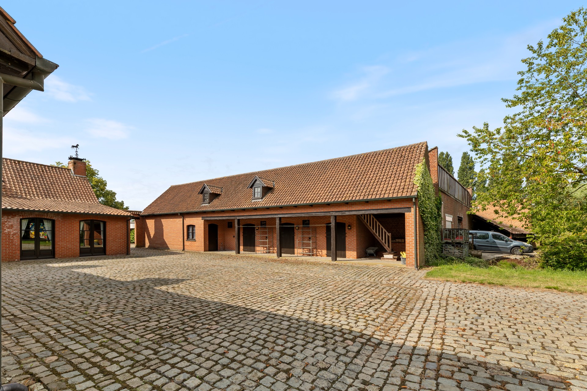 Authentiek landgoed met bijgebouwen en parkachtige tuin – Papestraat 60, Ledegem - foto 3