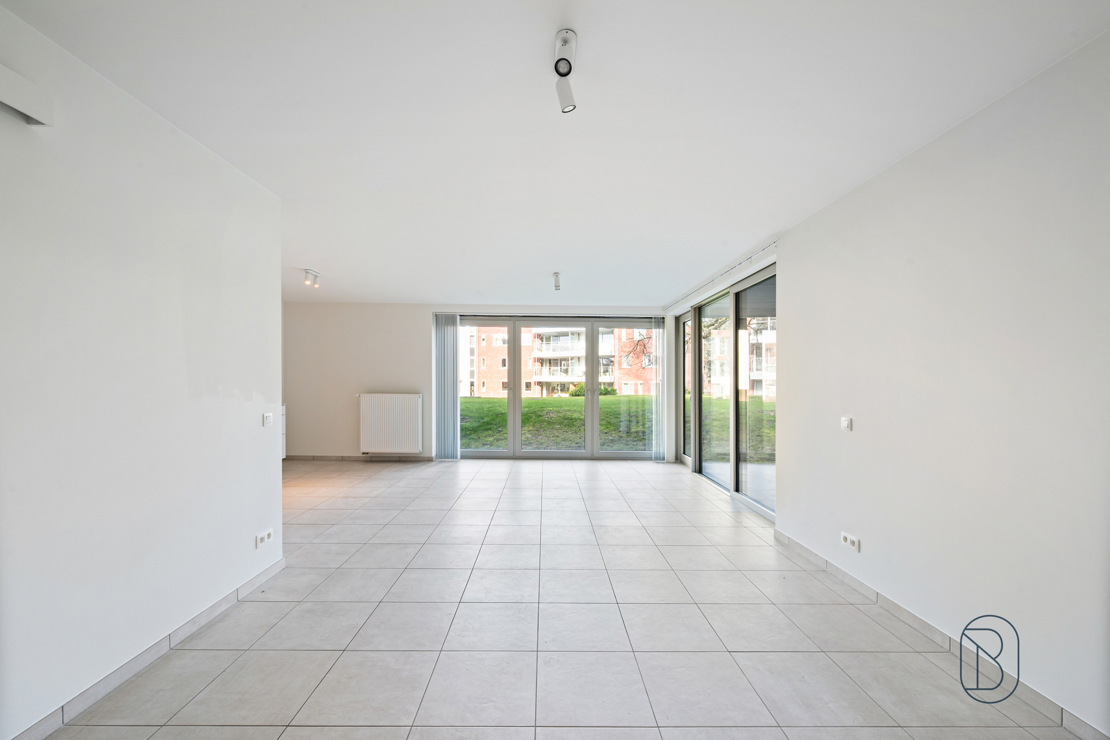 Topgelegen in het centrum: kwalitatief appartement met zicht - foto 4