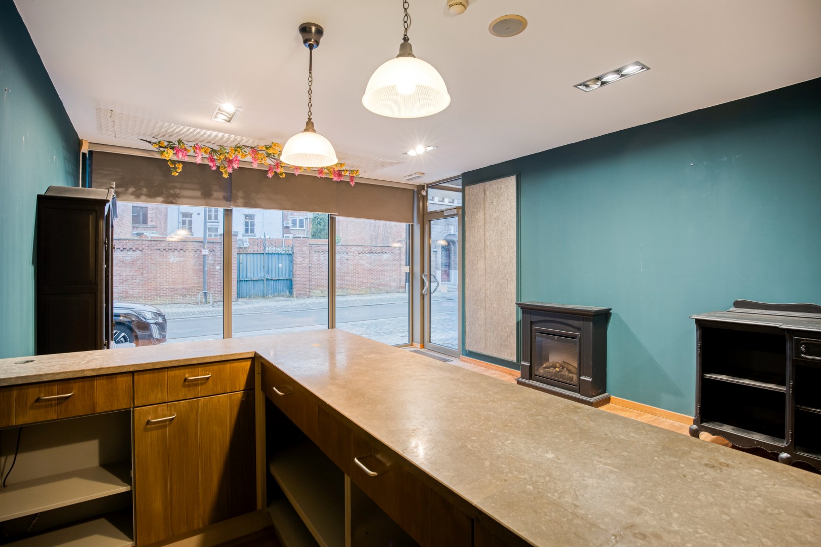 Instapklare commerciële ruimte in het centrum van Mol ! - foto 4