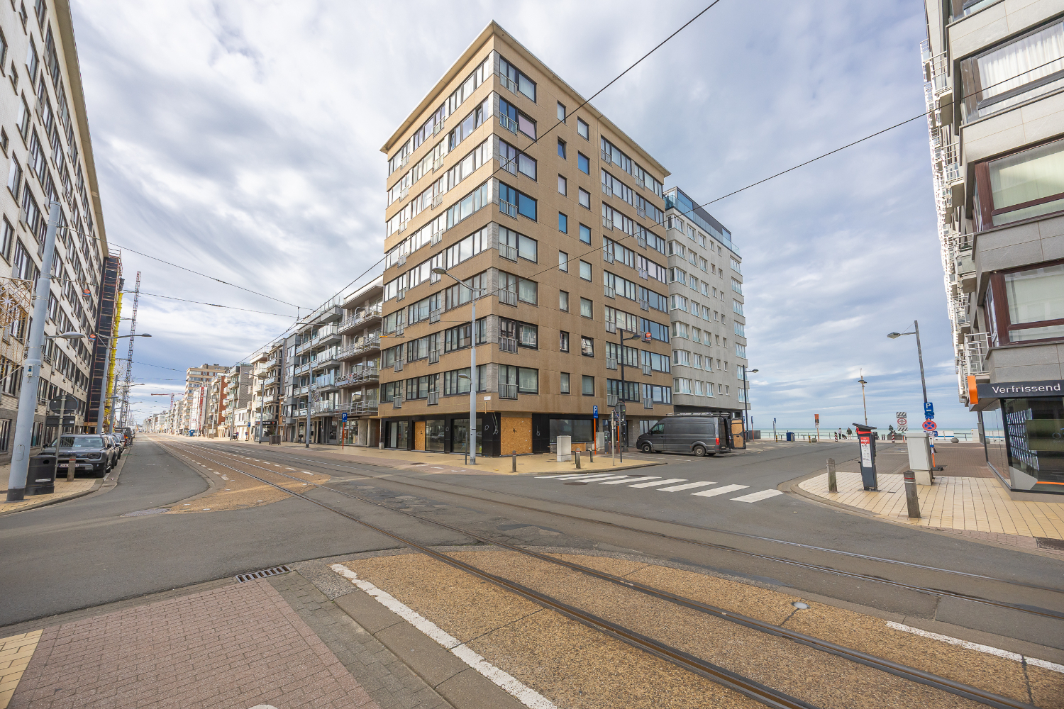 Instapklaar 2 slaapkamer-appartement met zijdelings zeezicht - photo 2