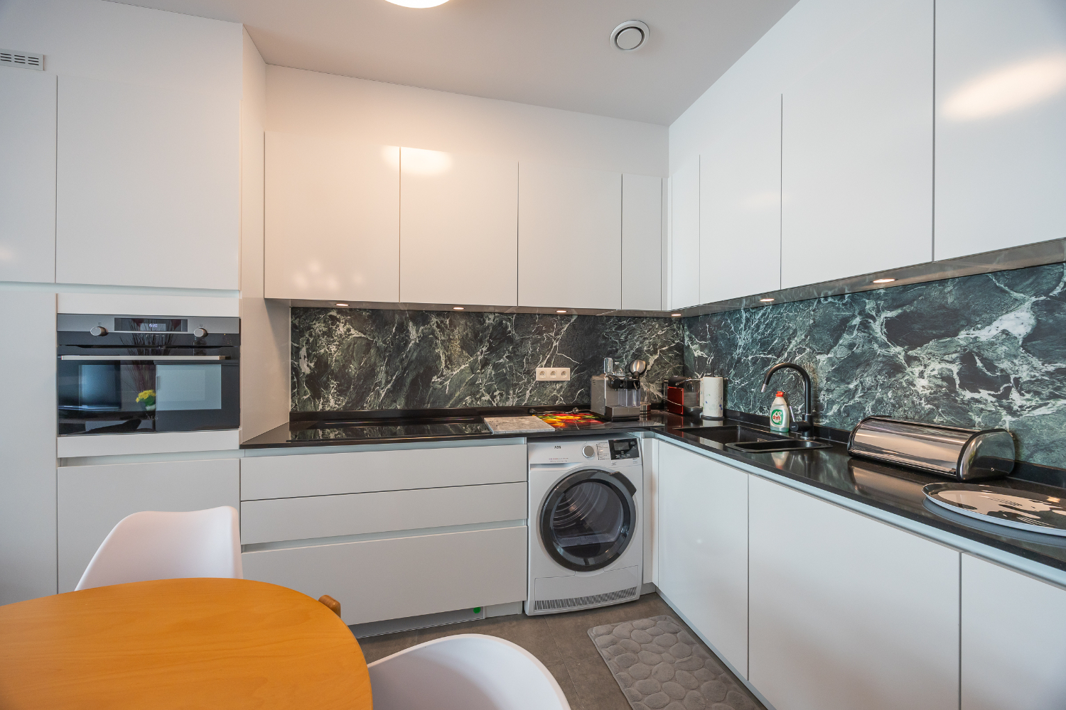 Prachtig 2- slpk. appartement in het centrum van Middelkerke in gloednieuw gebouw. - foto 4