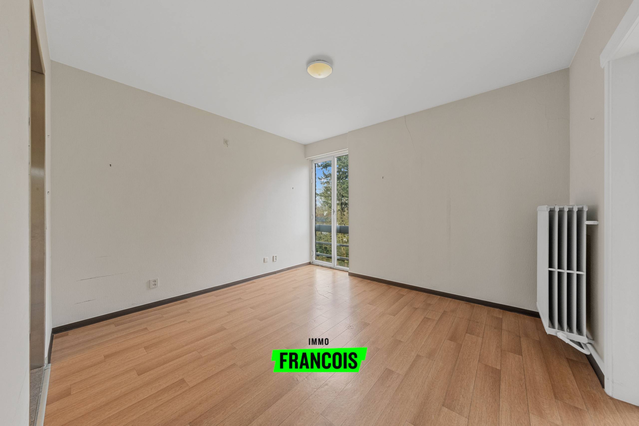 Charmante assistentiewoning te koop in het groene hart van Assebroek - foto 2