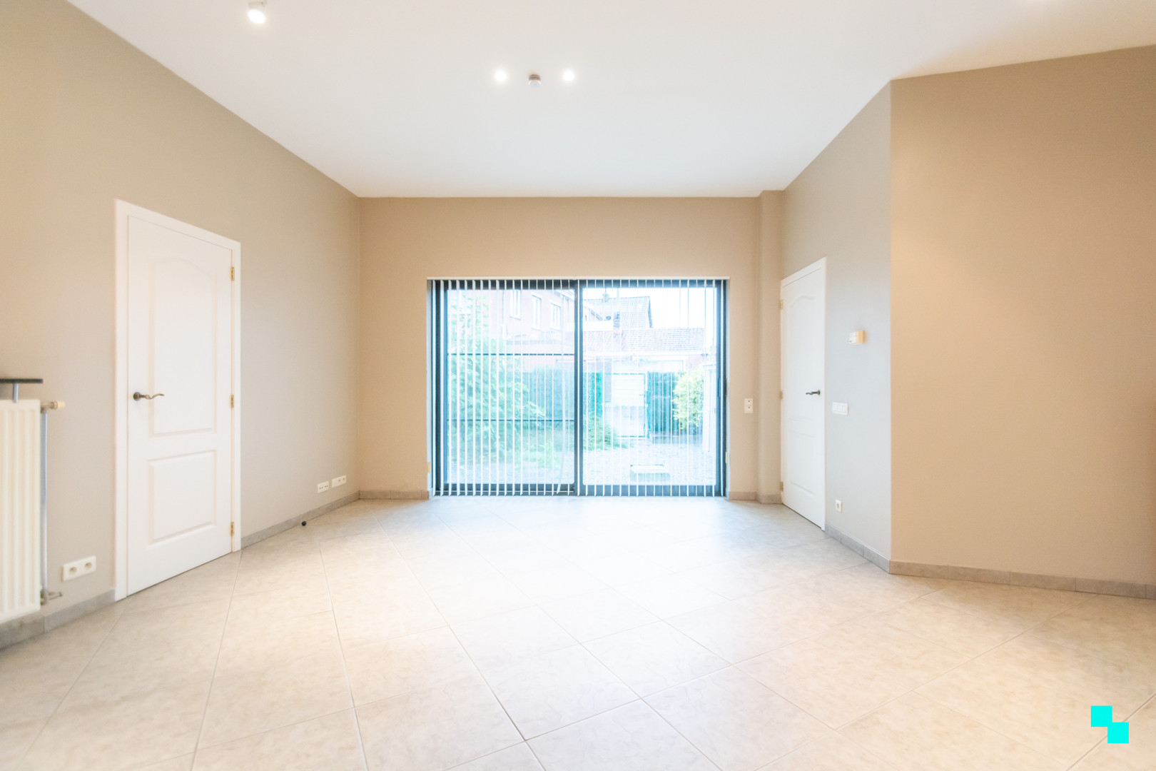 Gelijkvloers appartement met terras in hartje Merelbeke - foto 2