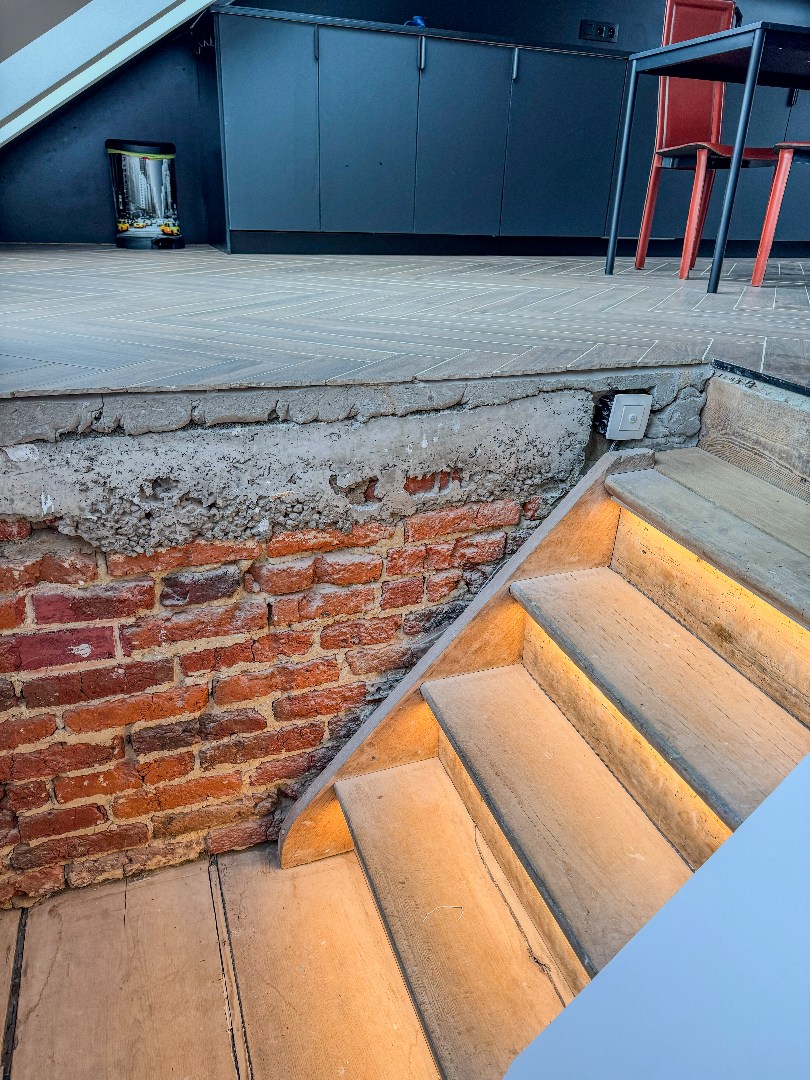 Studio rénové et meublé à louer dans le centre de Louvain - photo 2