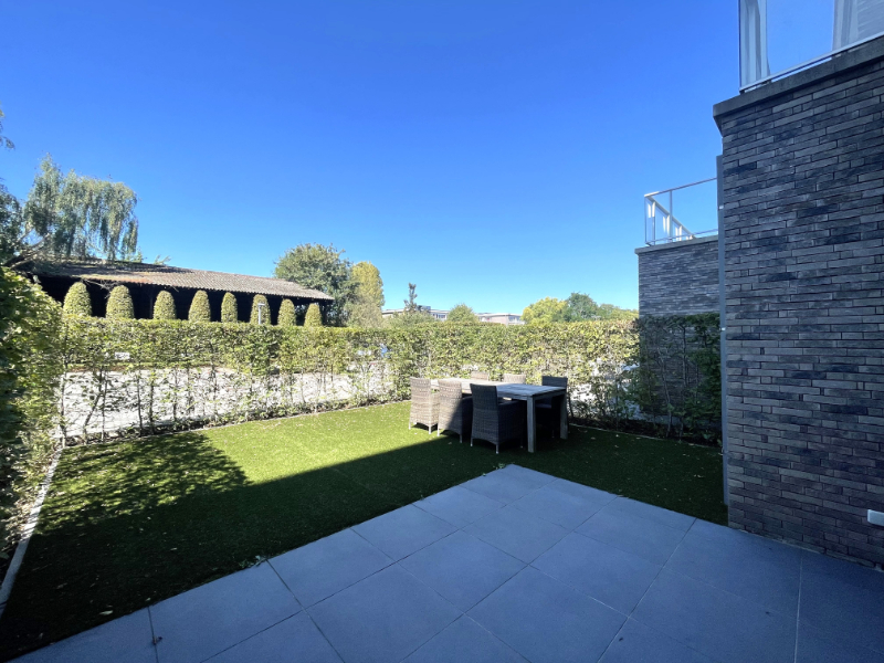 Instapklaar appartement/kantoor/praktijk met tuin en terrassen nabij Technologiepark - foto 2