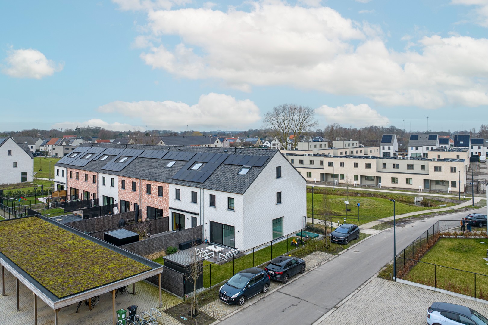 Stijlvolle nieuwbouwwoning (excl. 21% btw) in een rustige, groene omgeving te koop in Oostakker. - foto 2