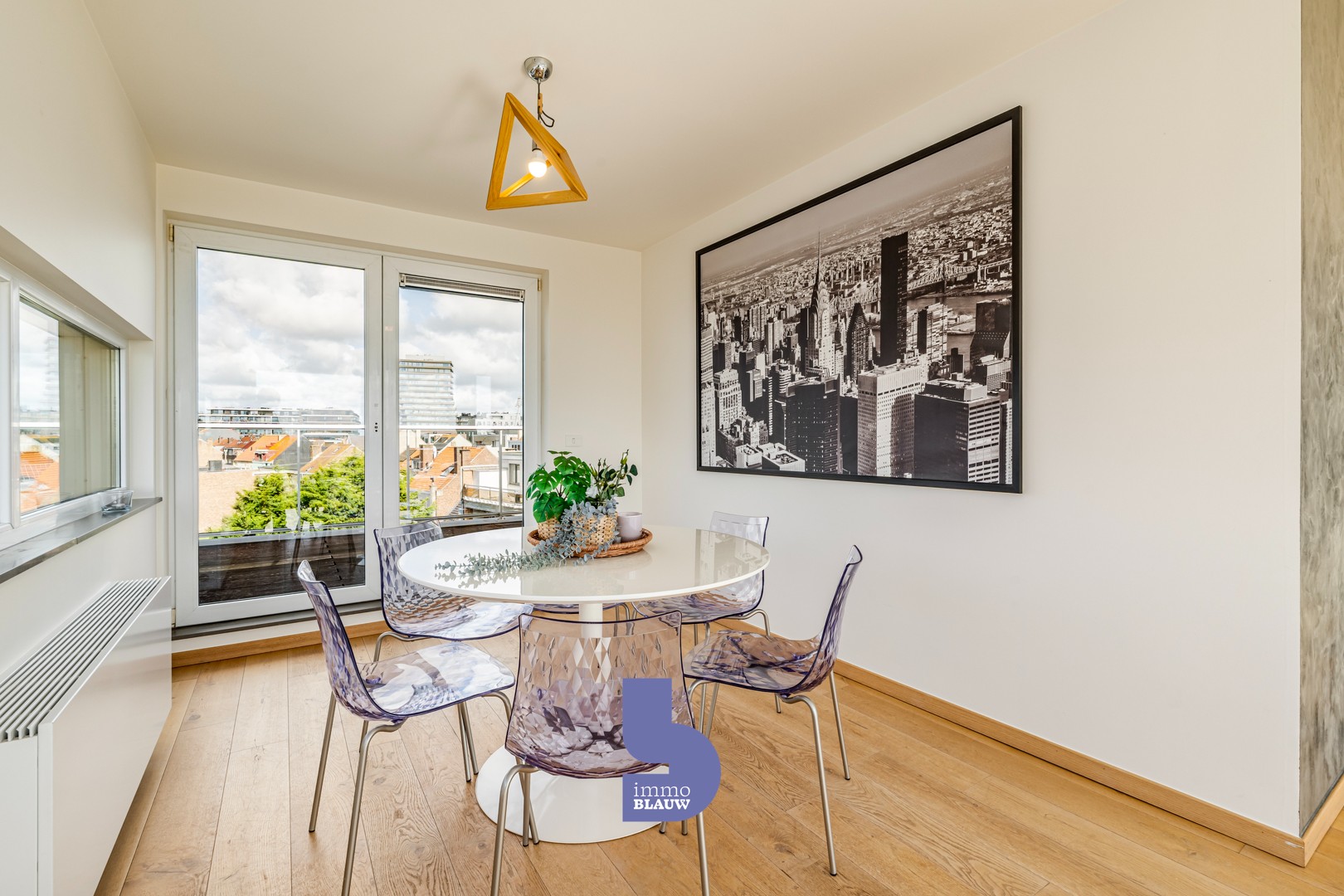 Exclusief duplex penthouse met riante terrassen en zicht tot aan zee - foto 5