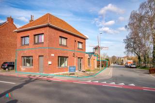 Gerenoveerd gelijkvloers appartement met twee slaapkamers nabij het centrum van HoogstratenOp zoek naar een ruim appartement op wandelafstand van het...