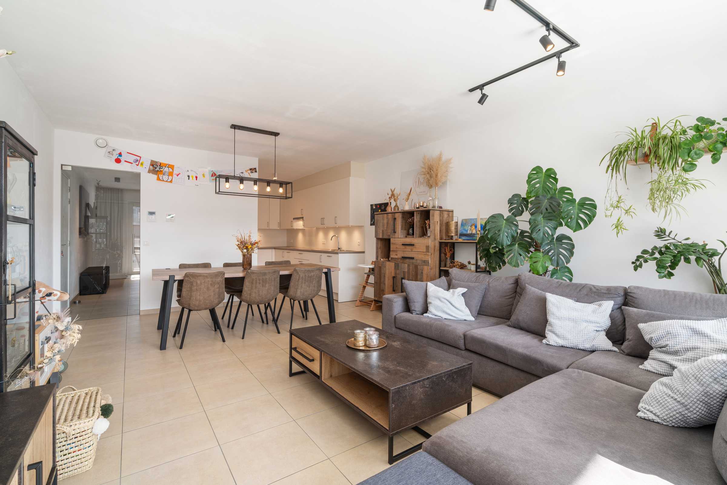 Appartement te koop in Aalter met 2 slaapkamers - foto 2