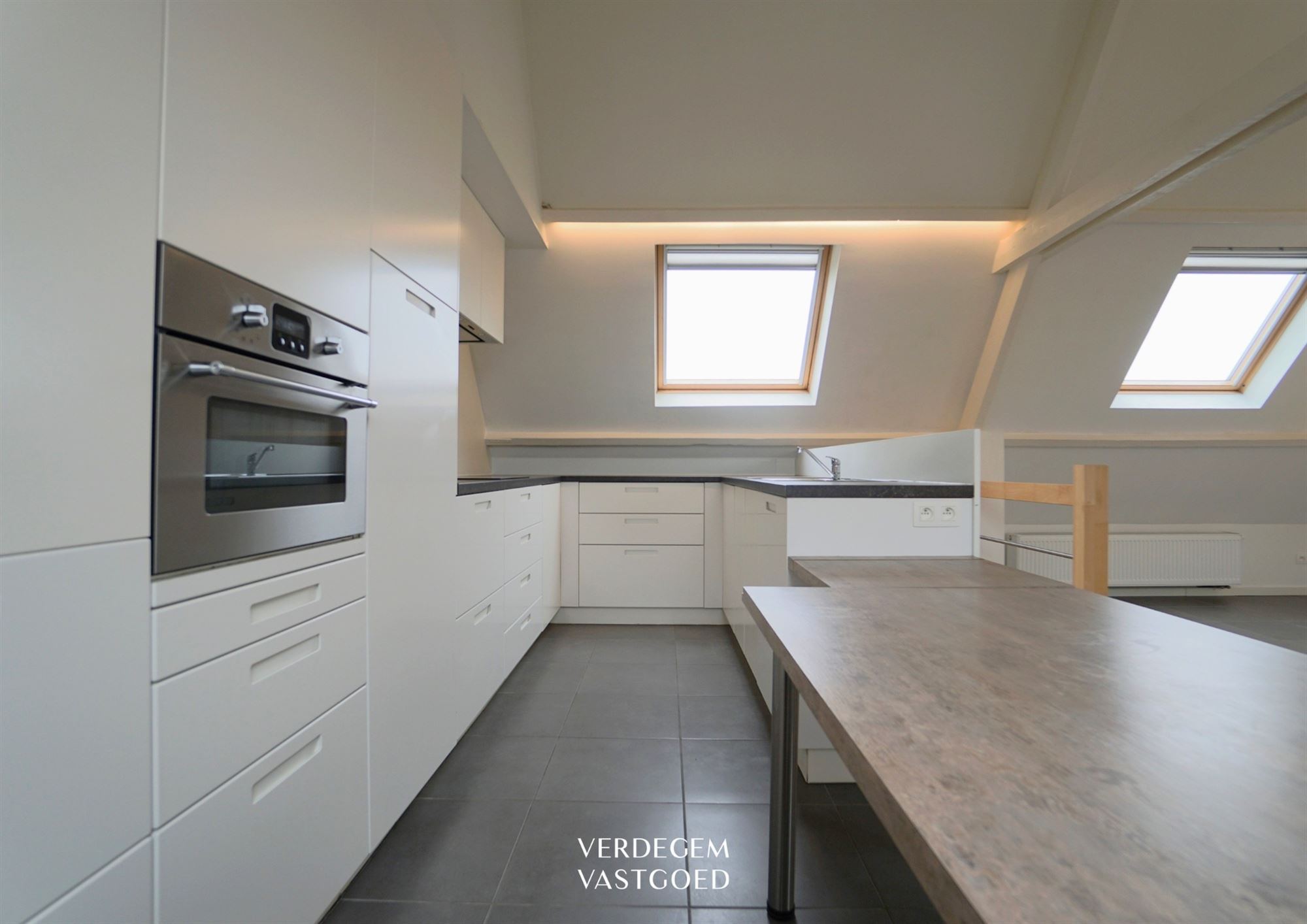 Apartment - photo 4