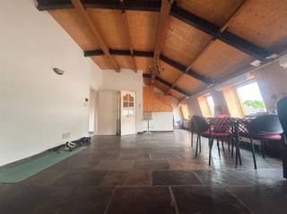 Gezellig appartement te huur in het centrum van Moerzeke Beschikbaar vanaf 01/06Op zoek naar een comfortabel appartement op een uitstekende ligging?...