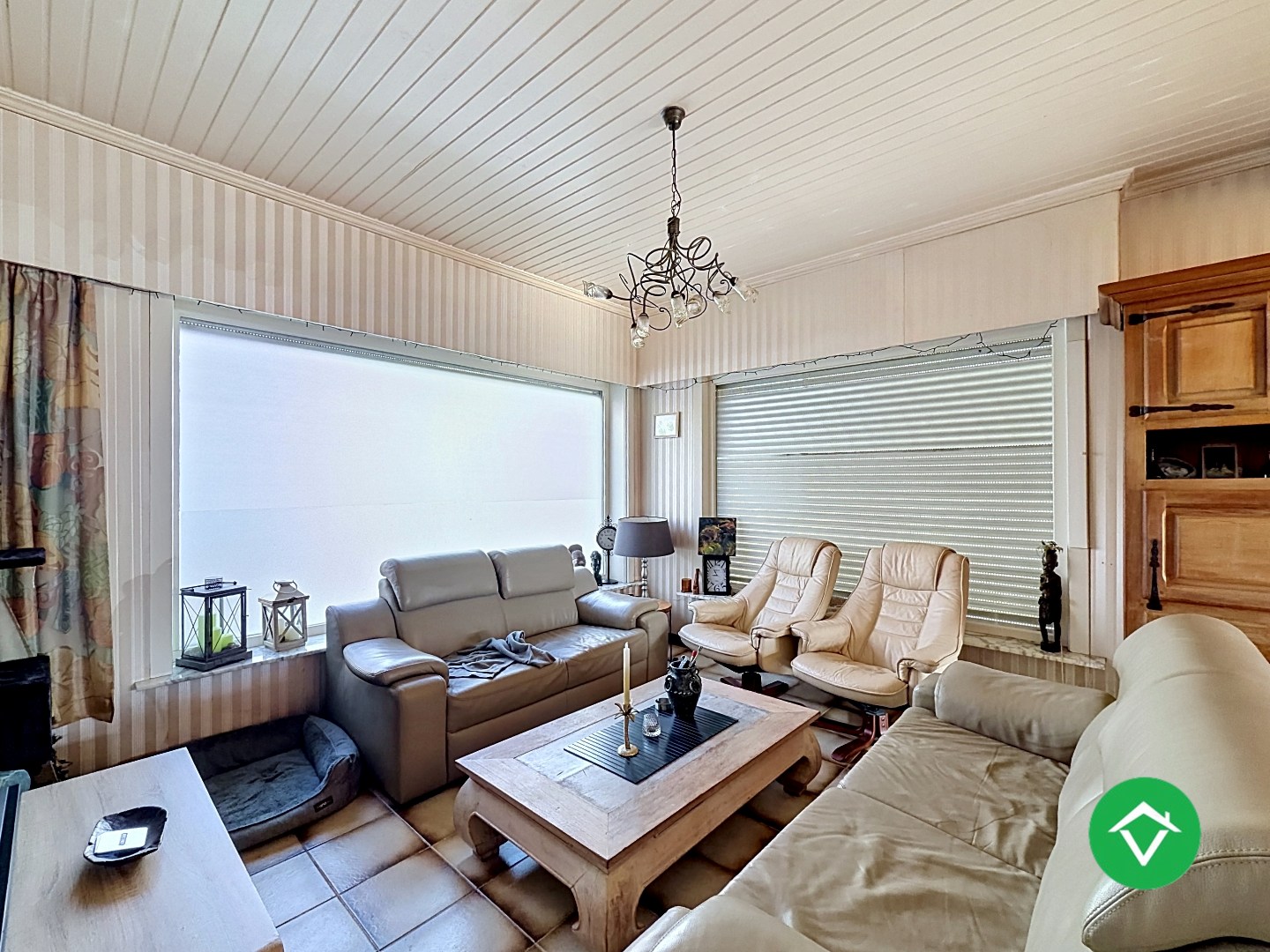 Woning met 3 slaapkamers en 2 garages te Eernegem - foto 5