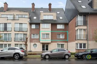 Dit uitstekend onderhouden appartement met twee slaapkamers bevindt zich in een rustige, groene omgeving op korte afstand van het centrum...
