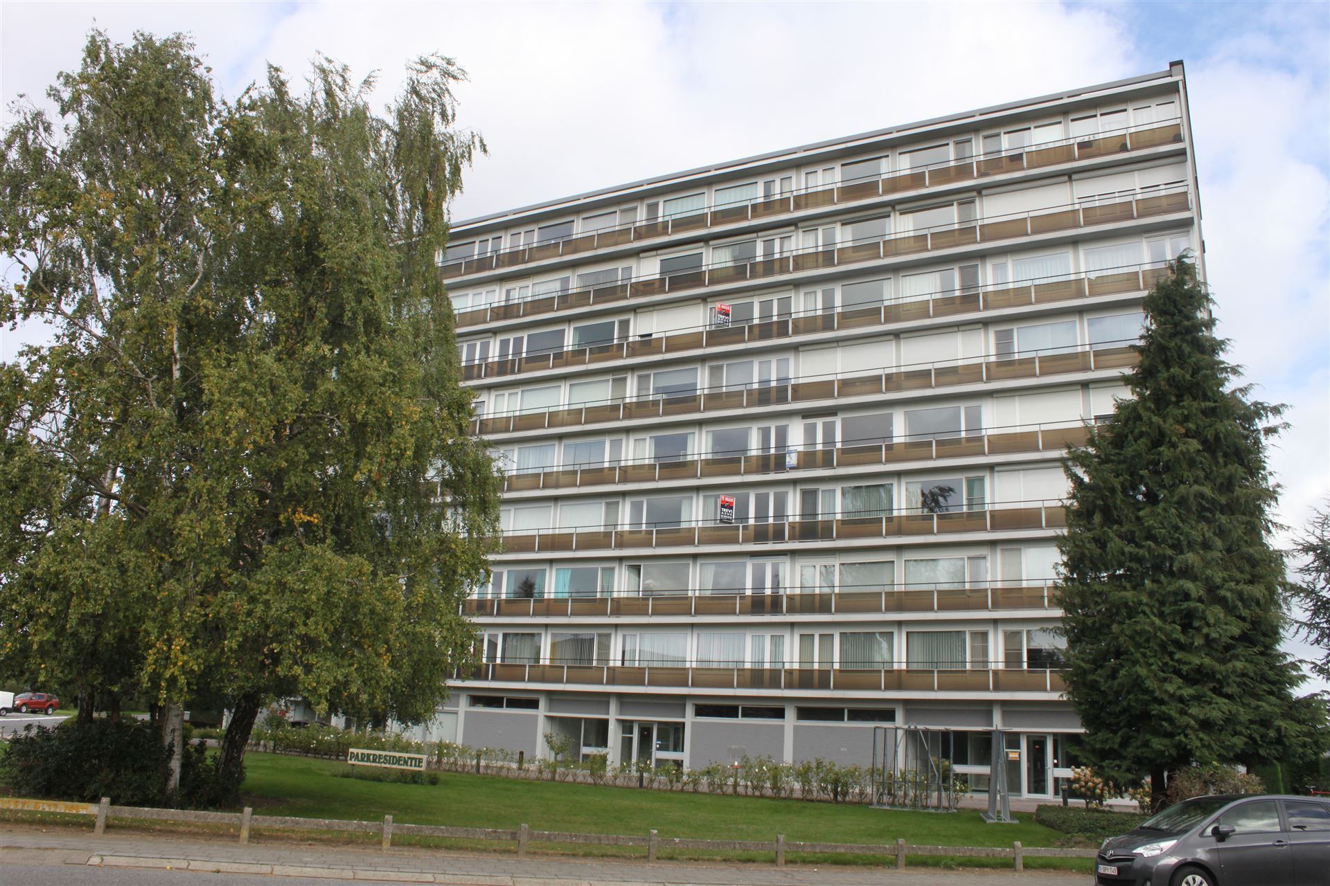 Ruim appartement met 2 slaapkamers - foto 1