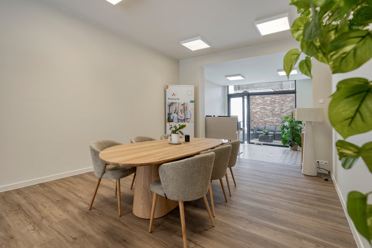 Espace commercial/bureau à vendre à un emplacement privilégié à Ypres - photo 5