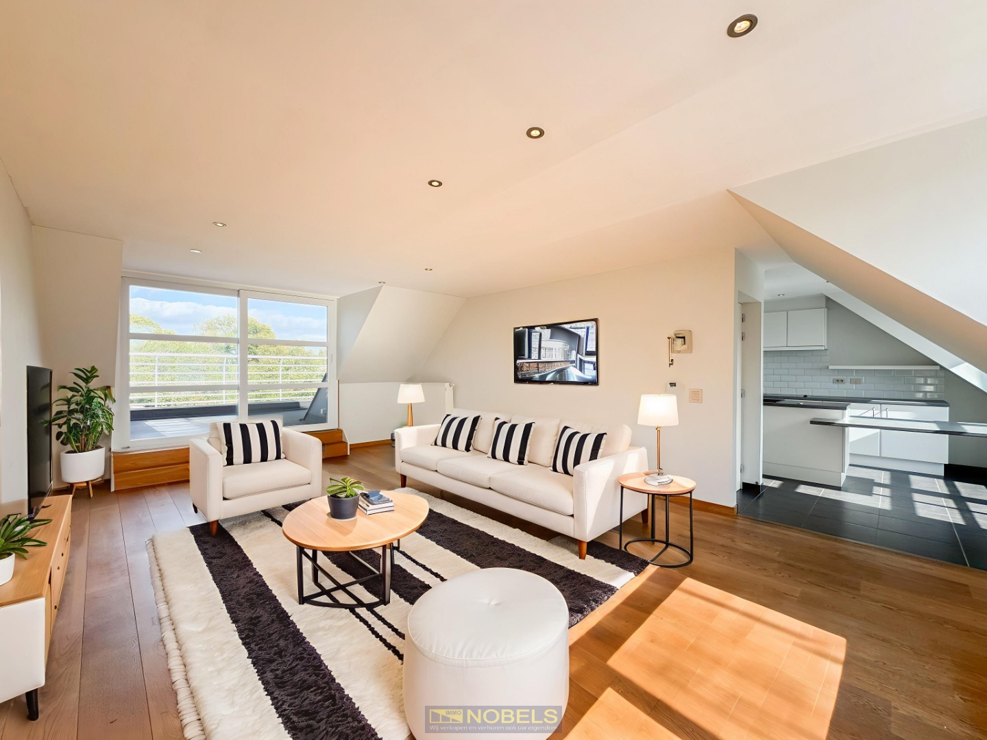 Te koop, instapklaar dakappartement met 2 terrassen te Zingem (Kruisem) - foto 1