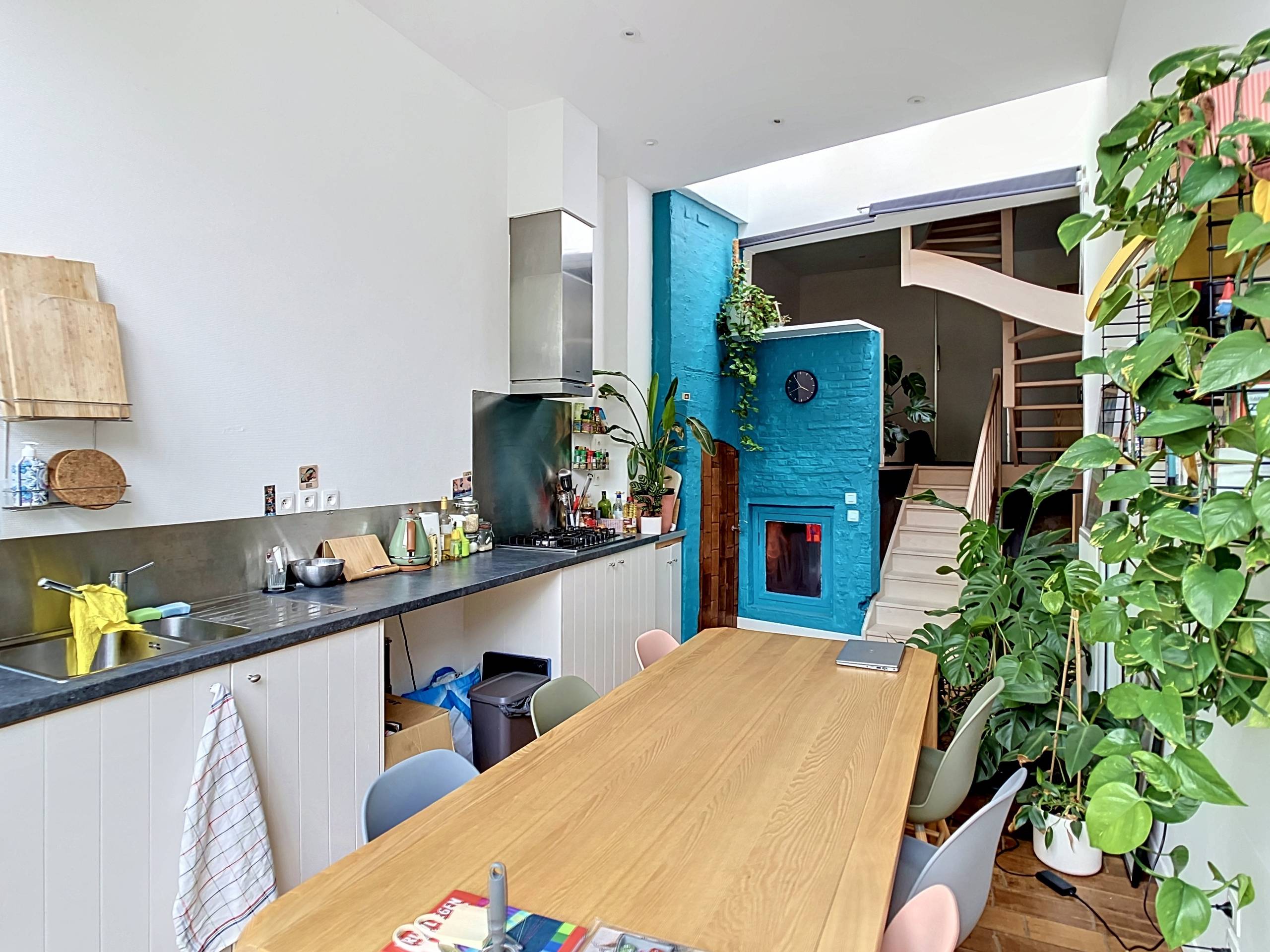 Gerenoveerde woning met 2 slaapkamers in Mechelen - foto 4