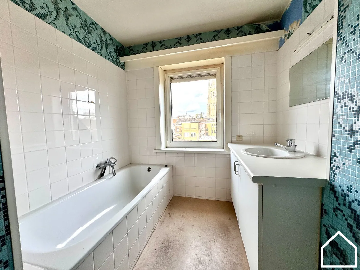 WONING MET 5 SLAAPKAMERS IN HET CENTRUM VAN IEPER - foto 4