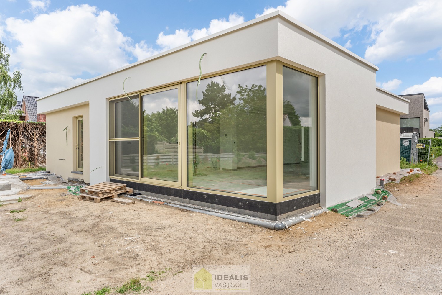 Schitterend volledig vernieuwde woning met 3 ruime slaapkamers - foto 5
