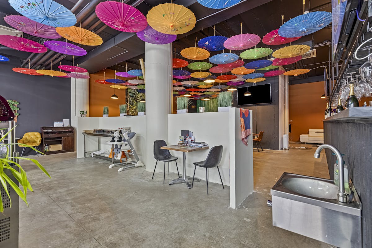 Winkelruimte te huur aan het sportcomplex te Oostende - foto 4