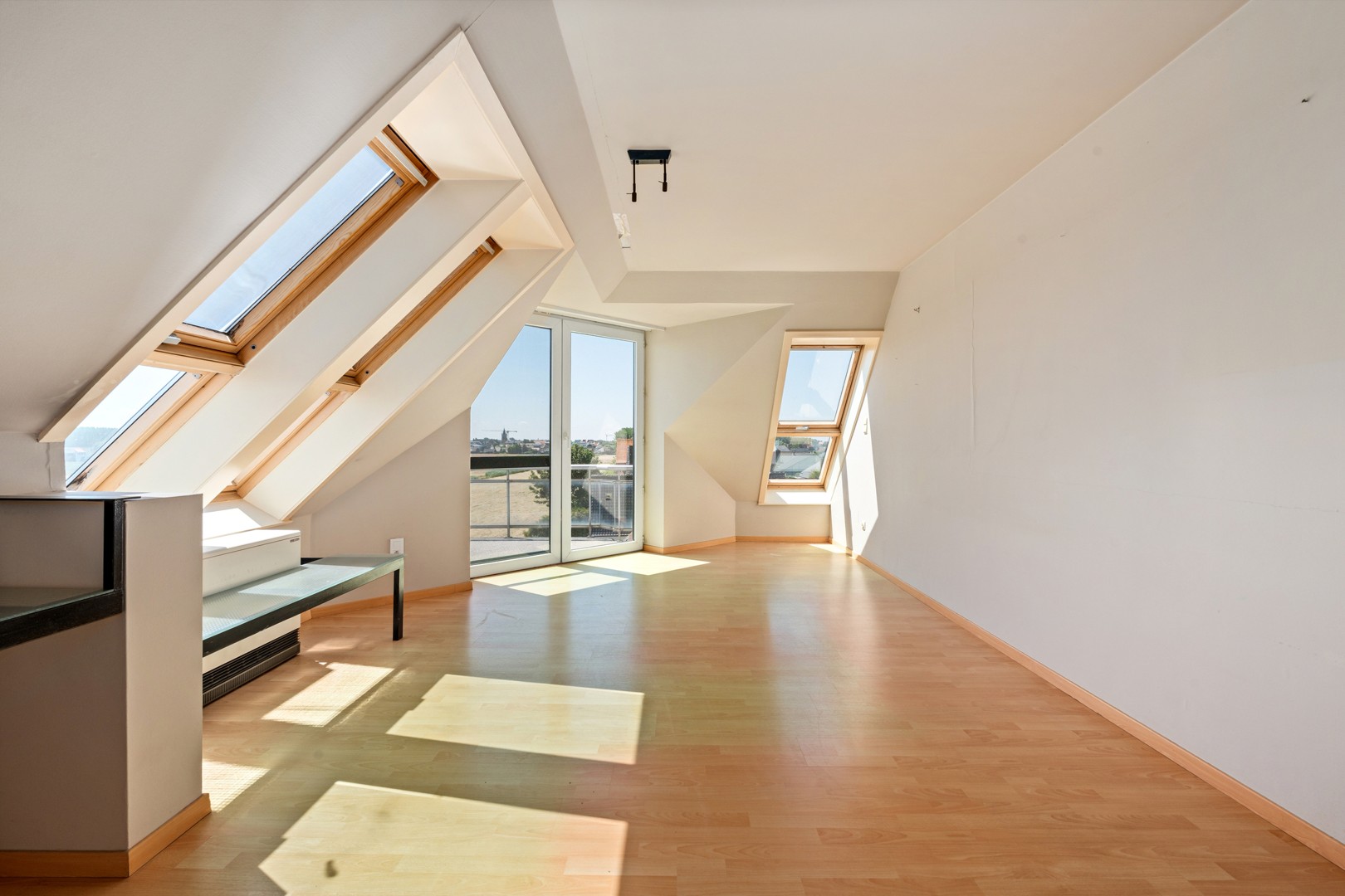 Ruim appartement met open zicht en terras - foto 4