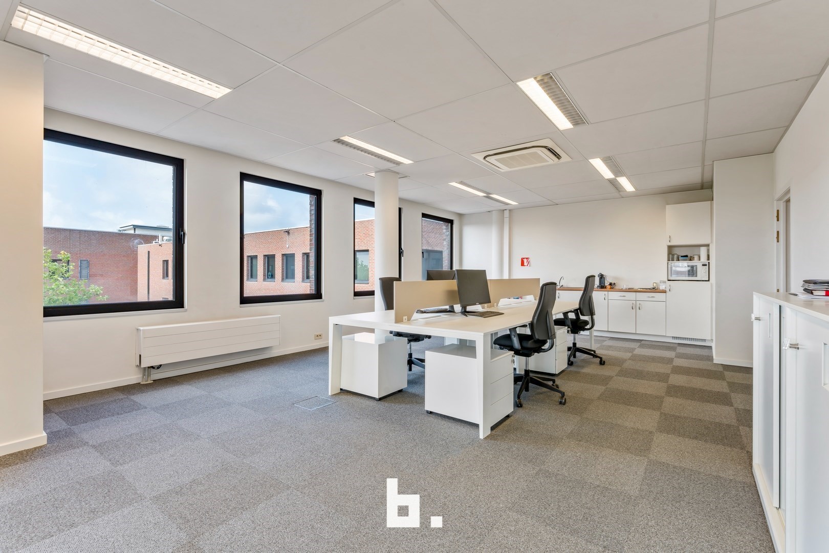 Apartment for sale in Roeselare with 2 bedrooms - photo 3