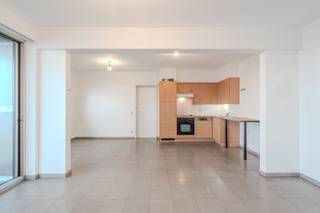 Appartement d'une chambre avec terrasse situé au premier étage de la Résidence..., Brugsevaart 40 à Nieuport. Cet appartement prêt à emménager...