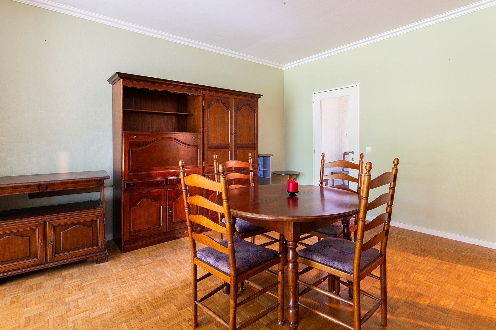 2-slaapkamer appartement met vernieuwd terras - foto 4