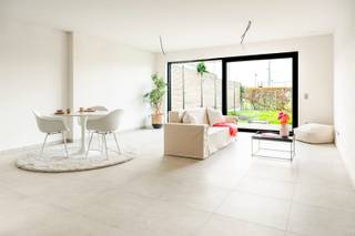 Droom je van een nieuwe thuis waar alles fris, modern én energiezuinig is? Dan zou dit wel eens liefde op het eerste gezicht kunnen zijn.Deze...