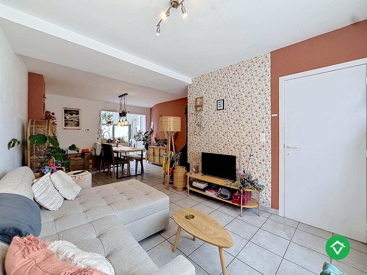 Woning met twee slaapkamers en tuin te Eernegem - foto 4