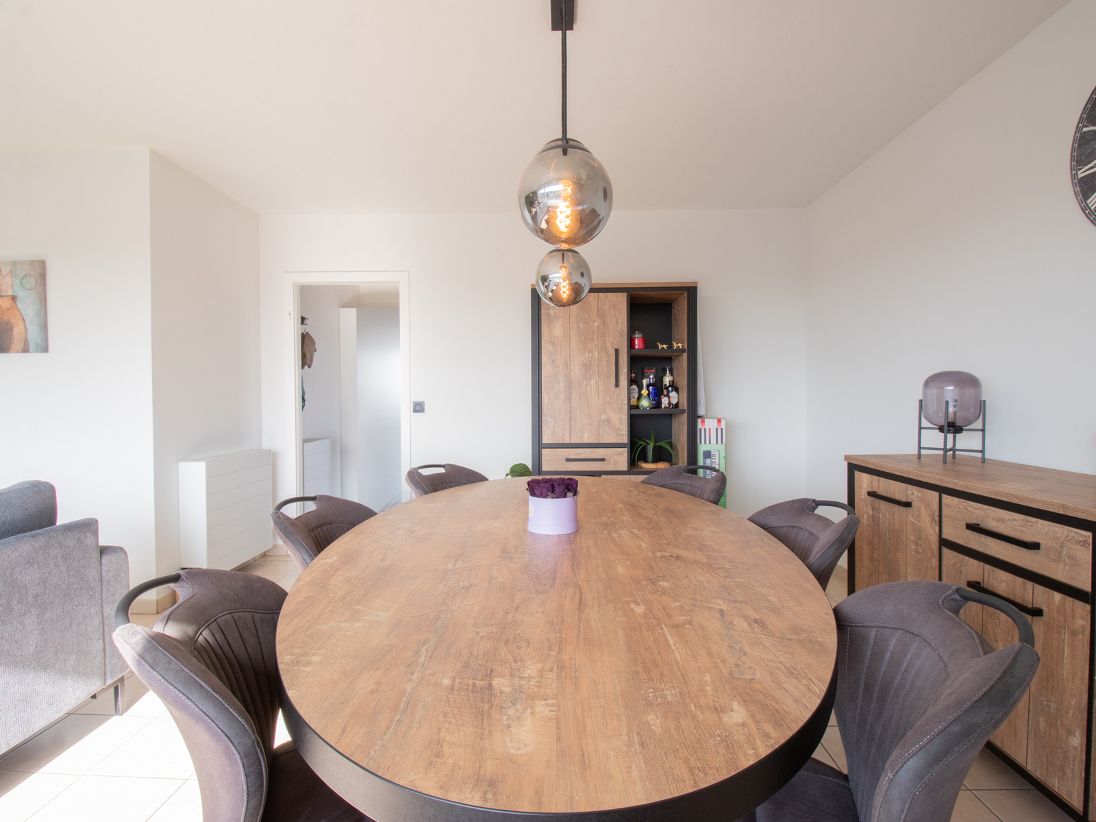 Licht en ruim appartement met prachtig uitzicht - foto 2