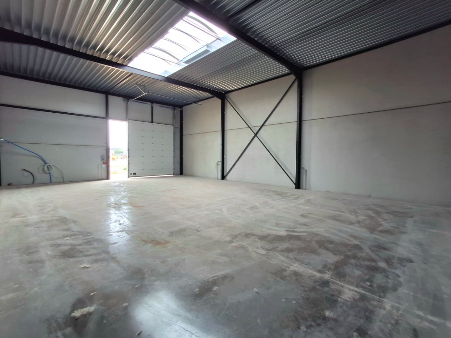 Commercial à louer à Tielt - photo 2