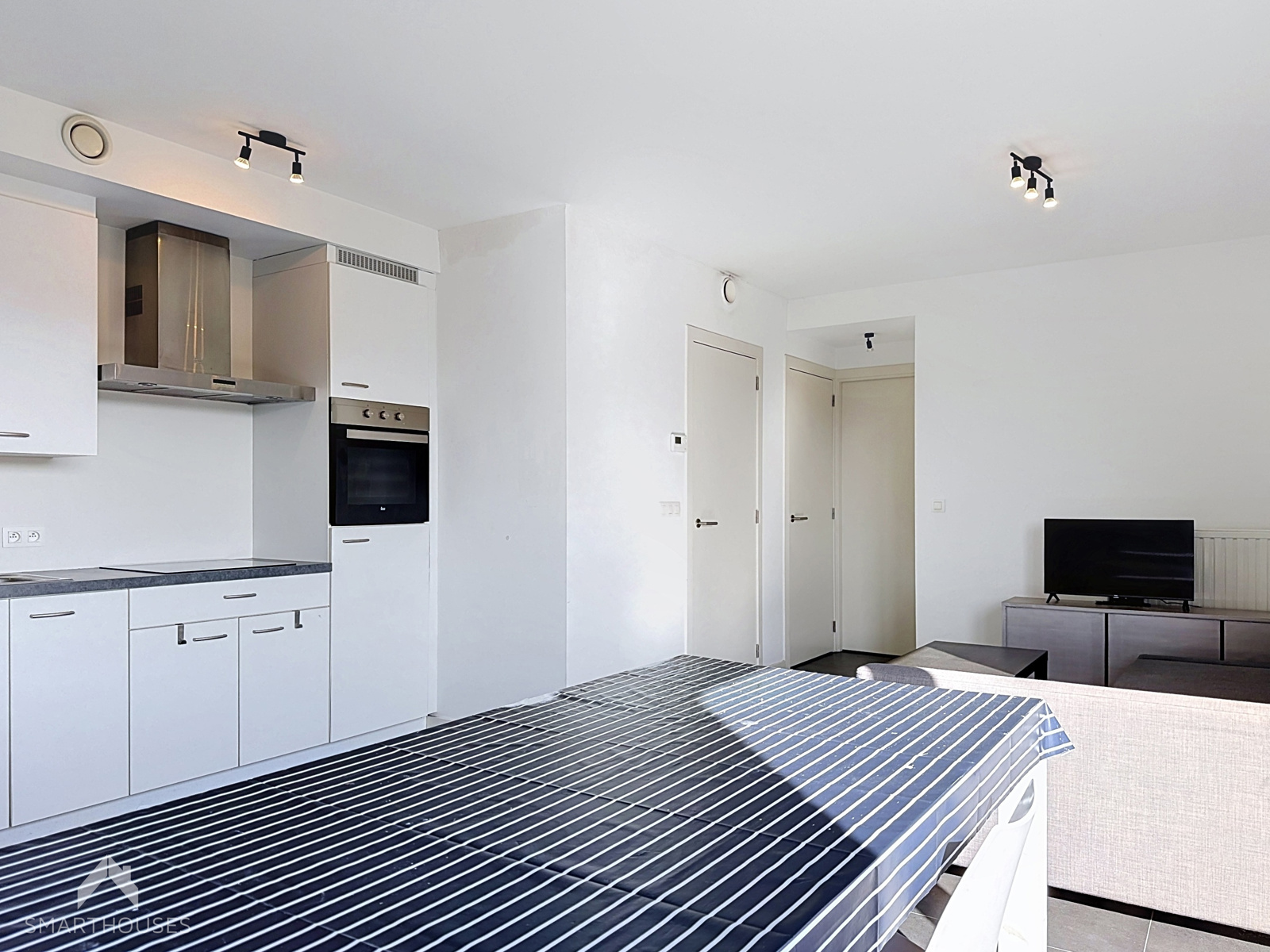 Recent 1-slaapkamerappartement met terras en staanplaats - foto 2