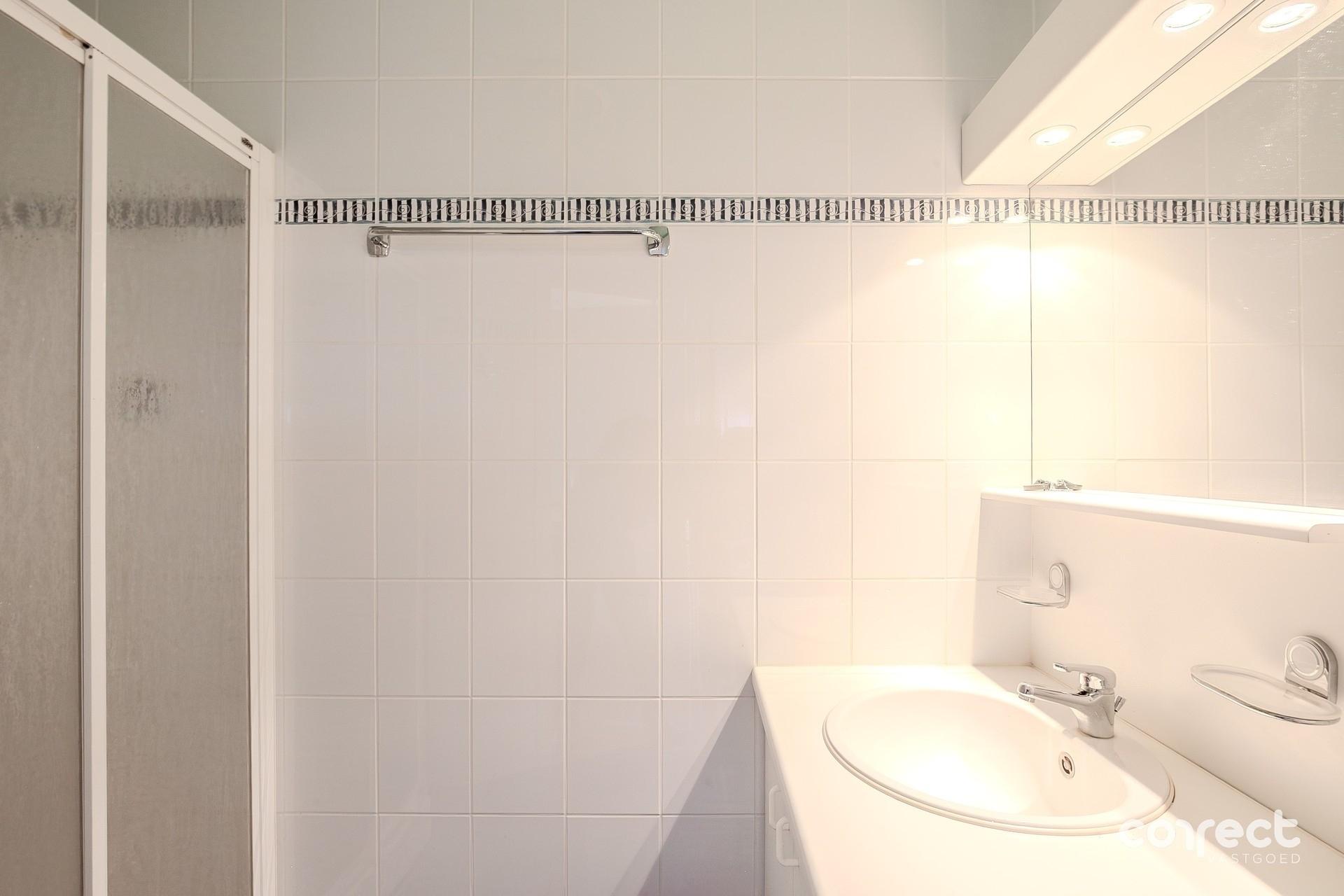 Instapklaar appartement met slaapkamer en open zicht op zee
. - foto 5