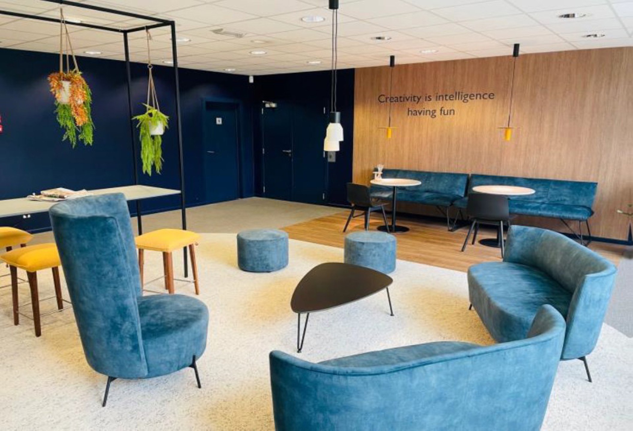 Commercial for rent in Wommelgem - photo 3