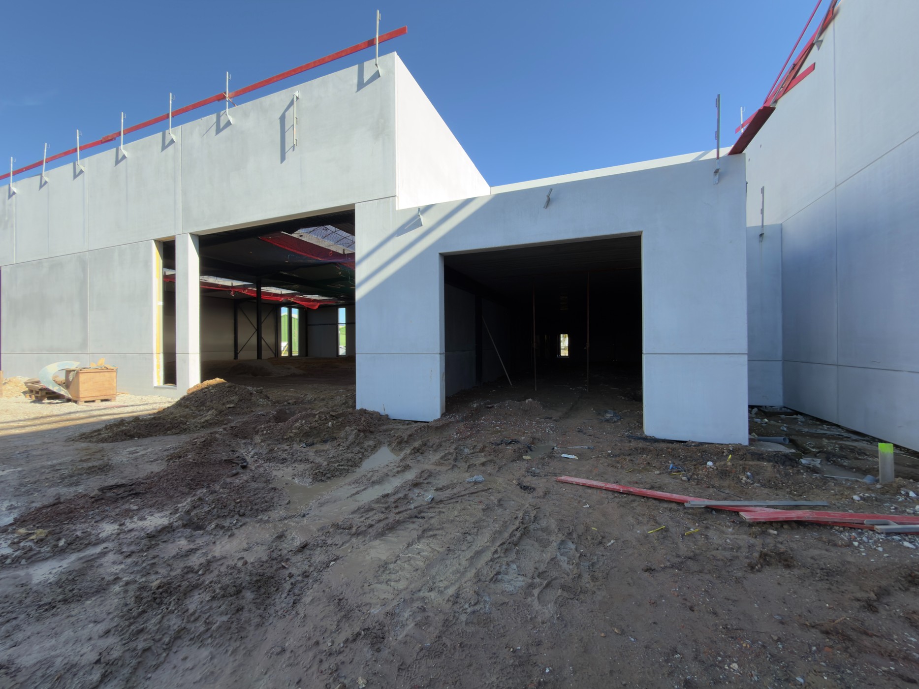 Nieuwbouw afgewerkt kantoor 200m² en magazijn 255m² in Deinze - foto 1