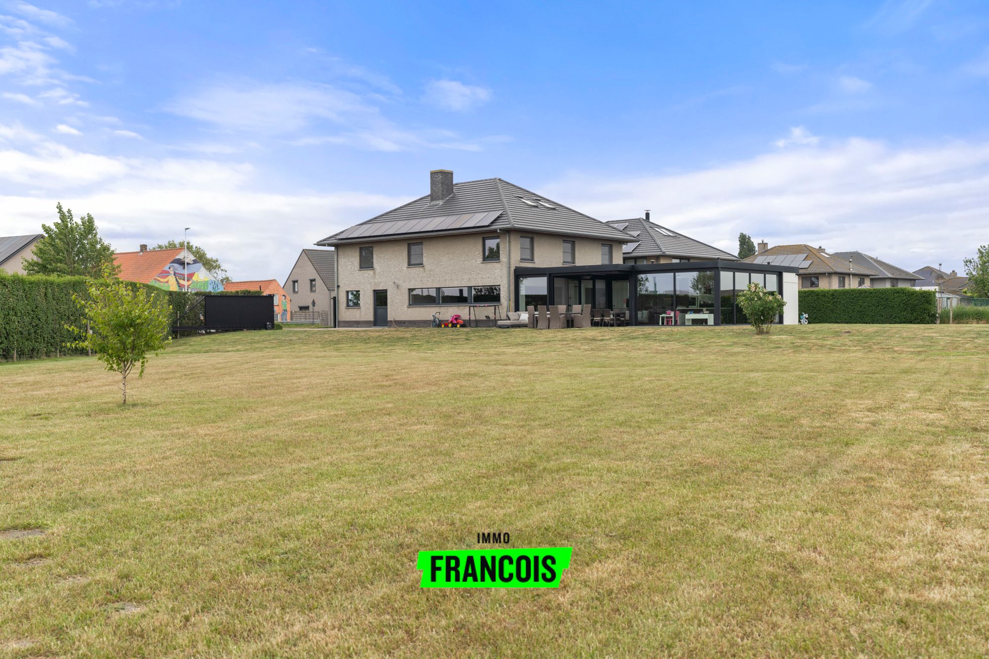 Exclusieve Energiezuinige Villa met 8 Slaapkamers op 5.042 m² in Bredene - foto 2