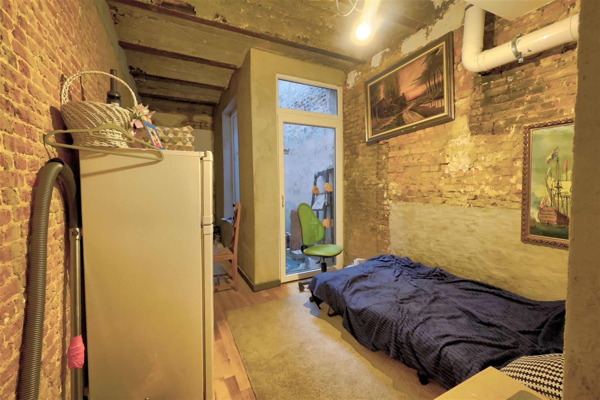 Gelijkvloers appartement met drie slaapkamers - foto 3