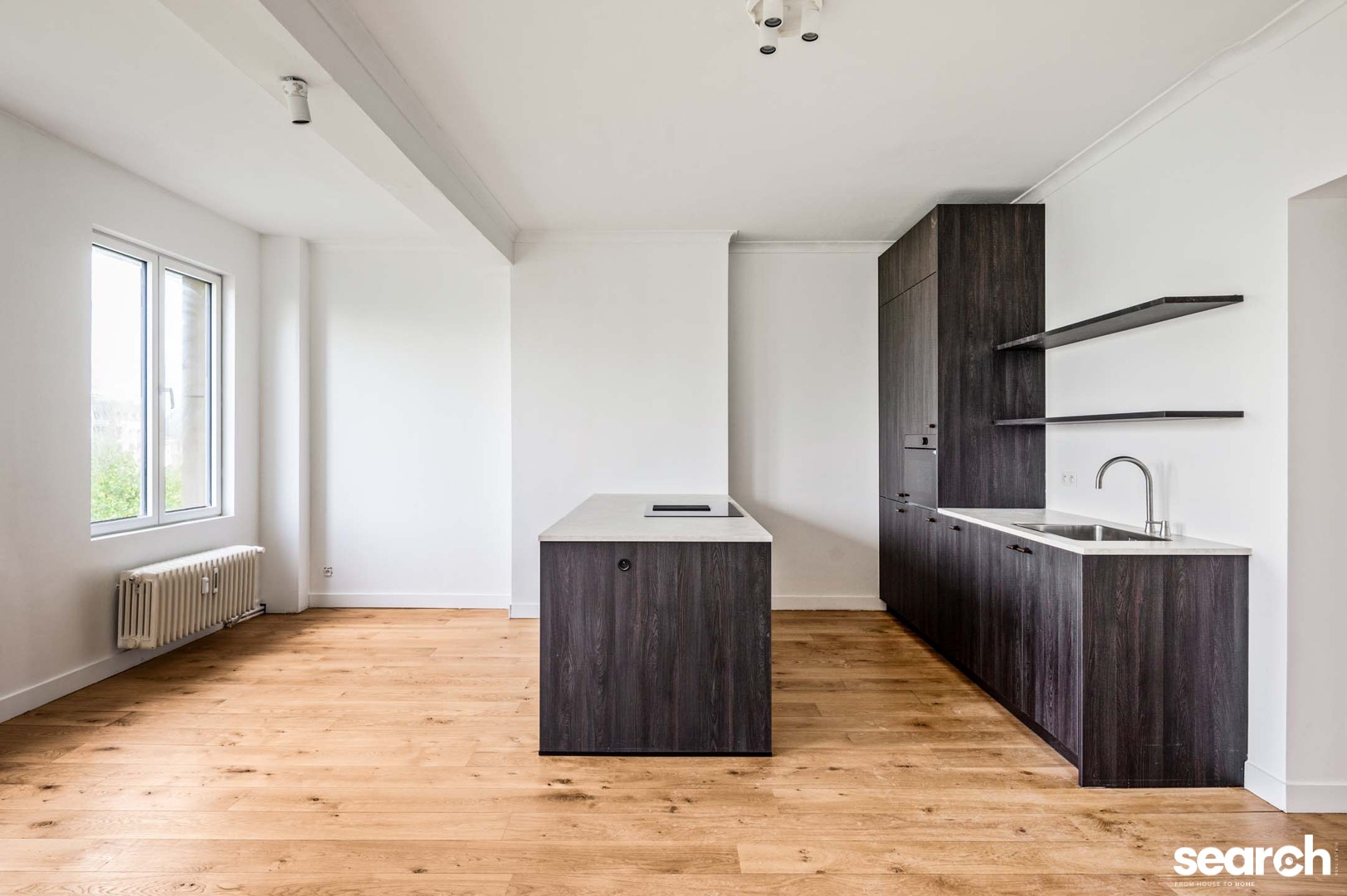 Gerenoveerd appartement met 2 slpk en terras! - foto 4