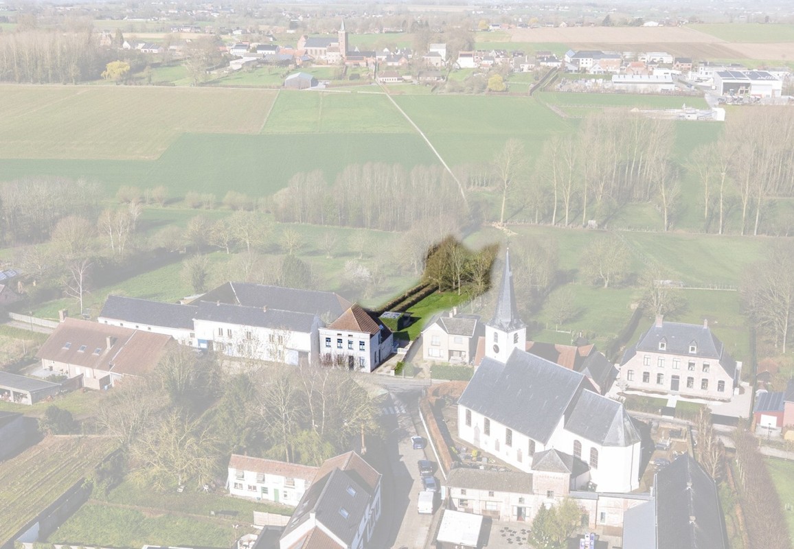 Herenhuis te Sint-Kornelis-Horebeke! - foto 1