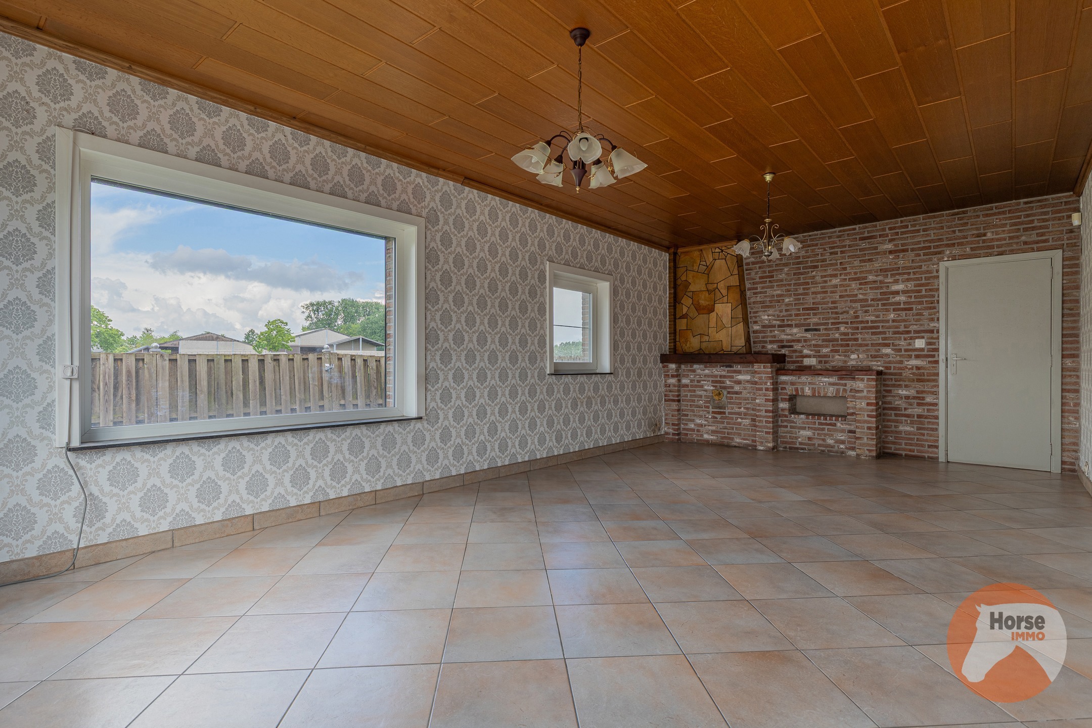 HOFSTADE - Charmante gelegen woning met bijgebouwen en weide - foto 5