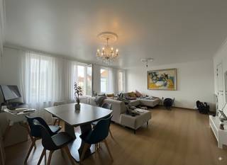 Lumineux appartement de 2 chambres à coucher dans le centre de Kortenberg. Au cœur du Kortenberg, à quelques pas des magasins, des écoles, des...