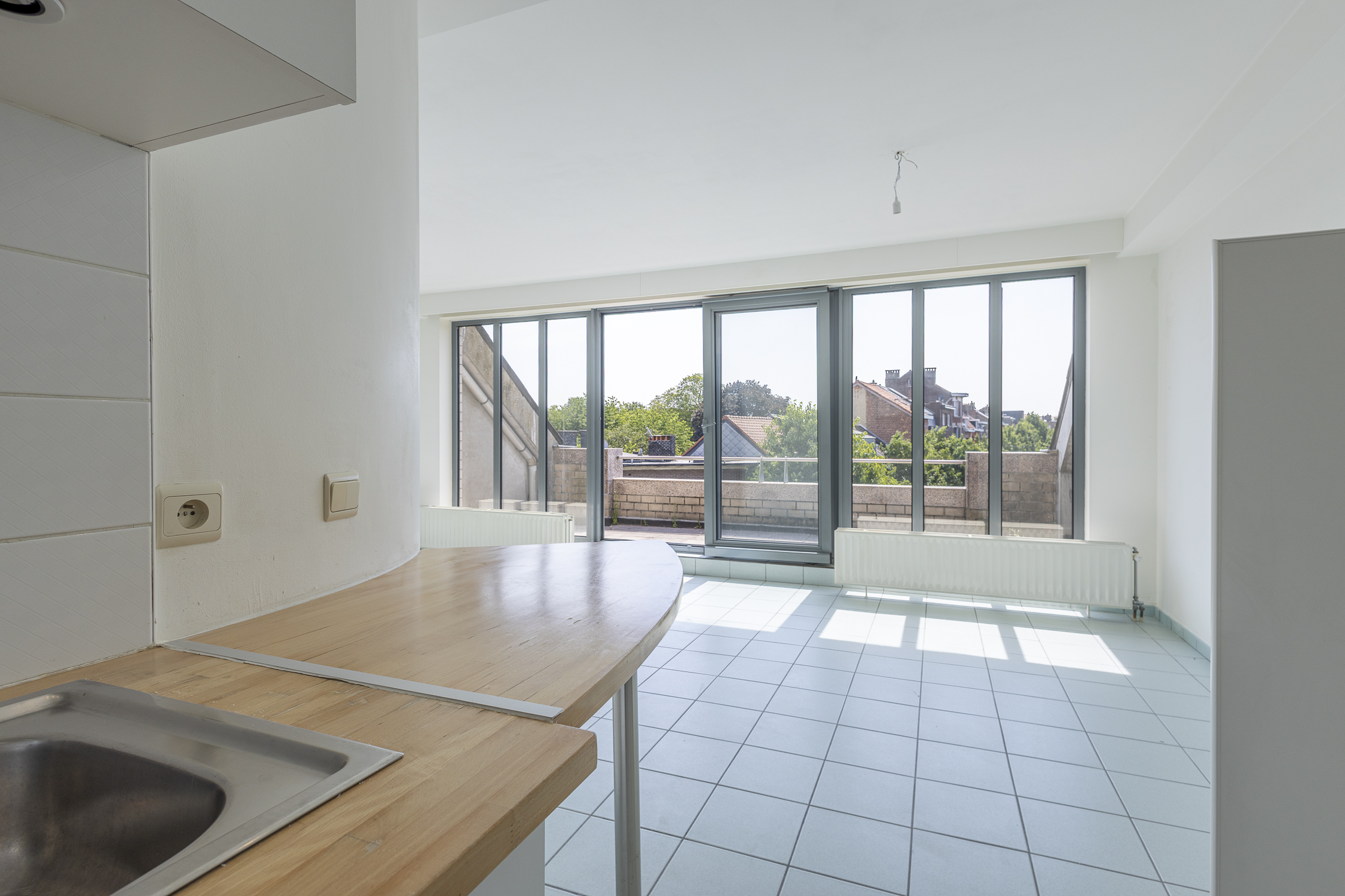 Penthouse met twee slaapkamers en terras te Anderlecht - foto 5