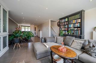 Ontdek dit energiezuinig appartement in het charmante Lissewege, met een uitstekende verbinding richting Brugge, Zeebrugge en Knokke-Heist...