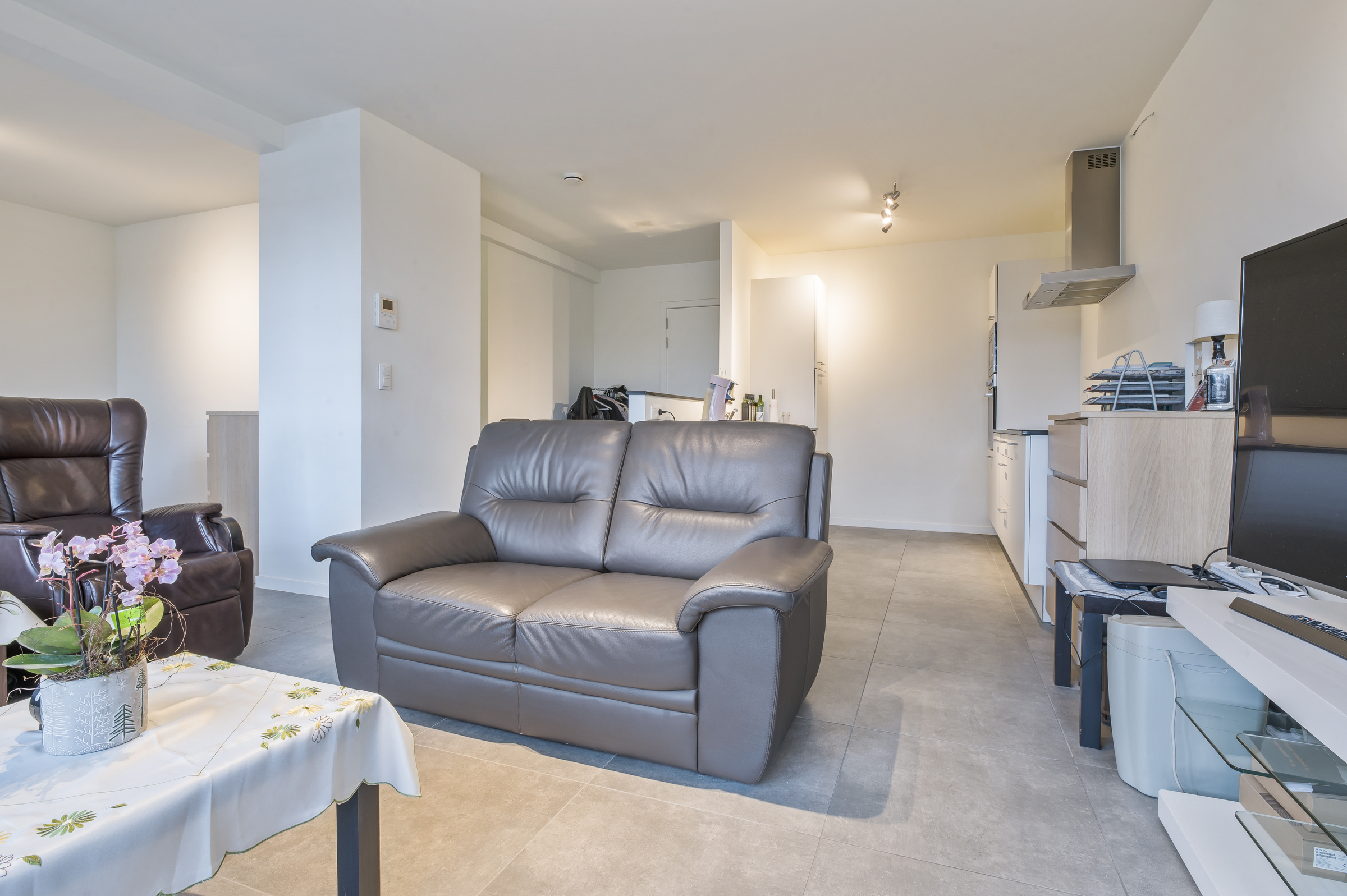 Instapklaar gelijkvloers appartement met 2 slaapkamers - foto 2