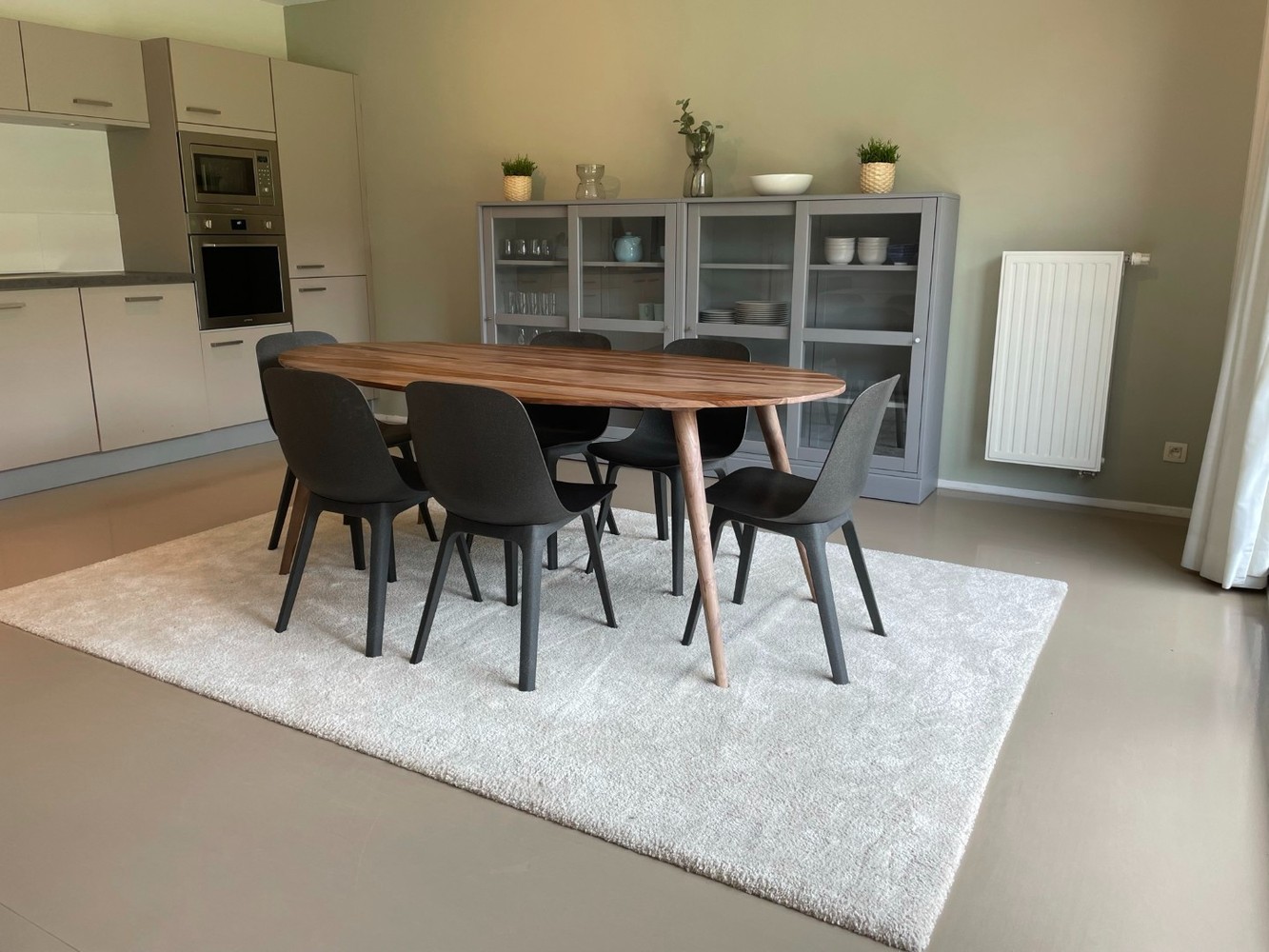 Instapklaar gelijkvloers appartement met tuin, garagebox en staanplaats nabij Groot Begijnhof - foto 5
