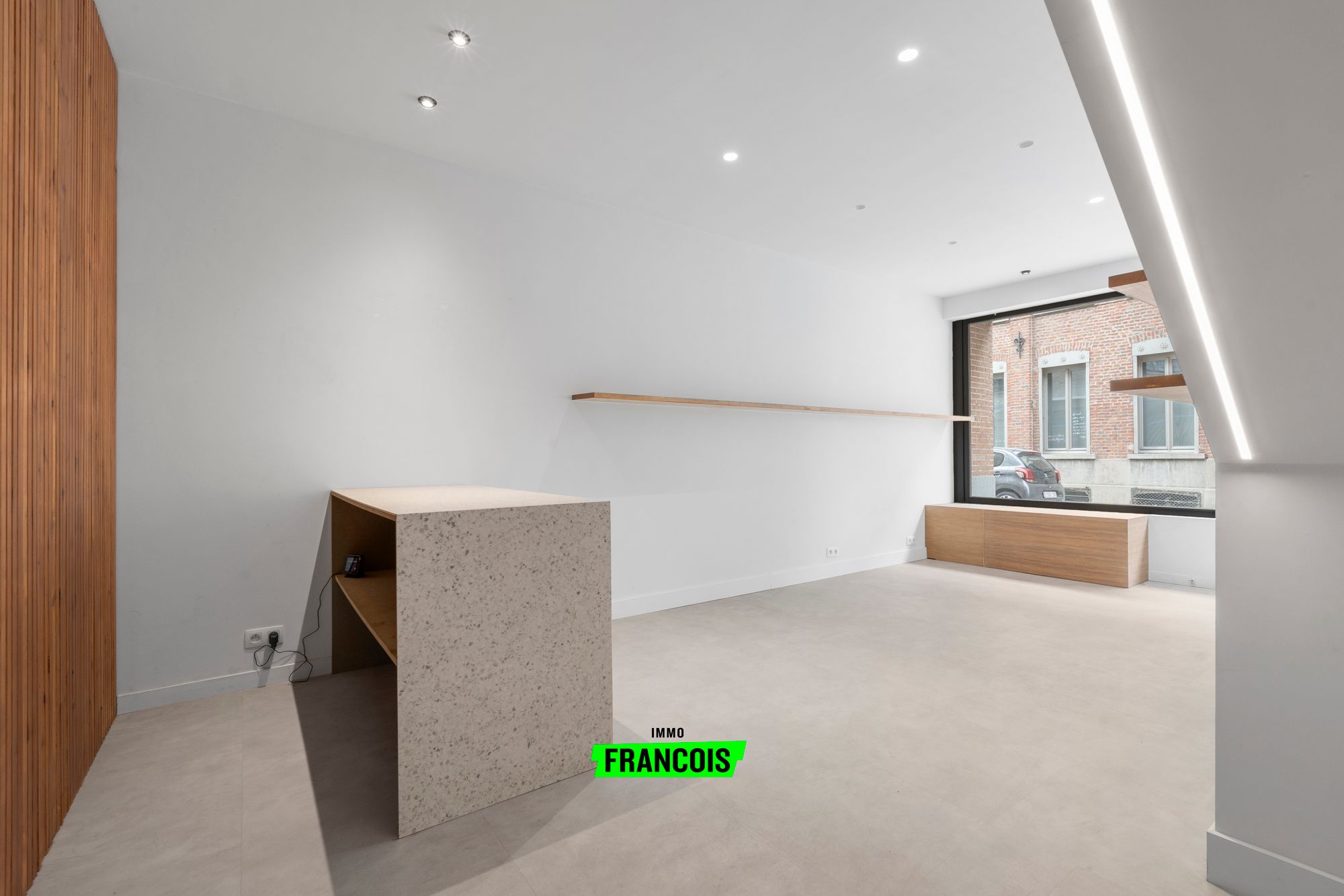 Investeringseigendom in centrum Zottegem – handelspand + triplex appartement - foto 3
