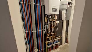 Binnen de ring van Poperinge, op fietsafstand van grootwarenhuizen, scholen en andere voorzieningen, bevindt zich deze halfopen bebouwing. De...