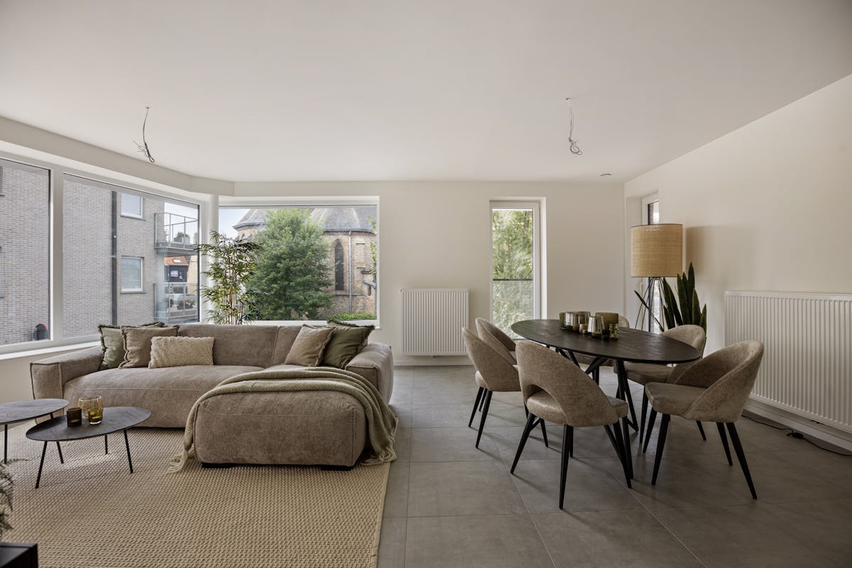 Spacious 3 bedroom penthouse apartment in Staden! - photo 1