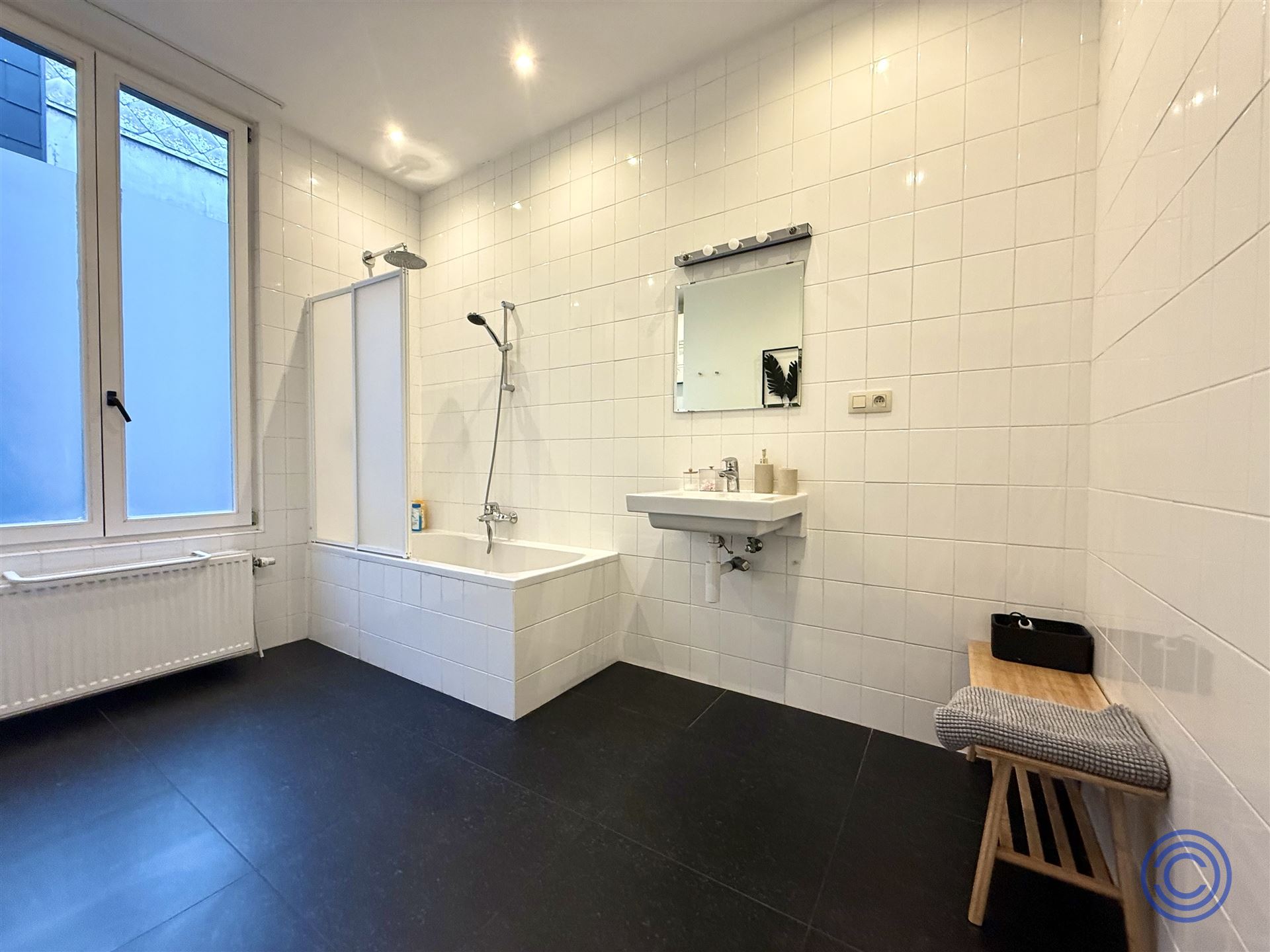 Gemeubeld duplex appartement op 't Zuid! - foto 4